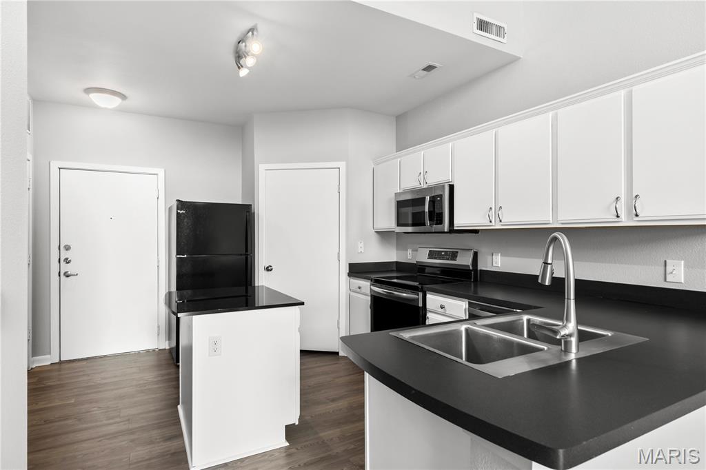 Loft Condo At Station Plaza The - Residential