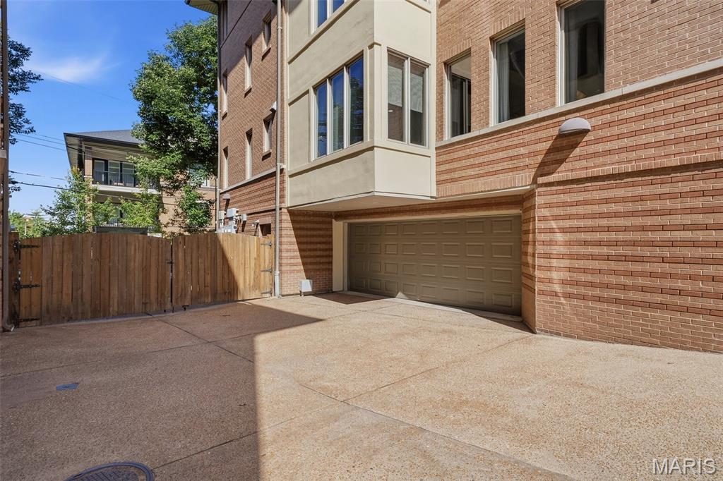 Brighton Way Condo - Residential