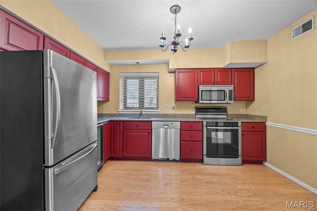 Shaw Park Place Condo Amd - Residential
