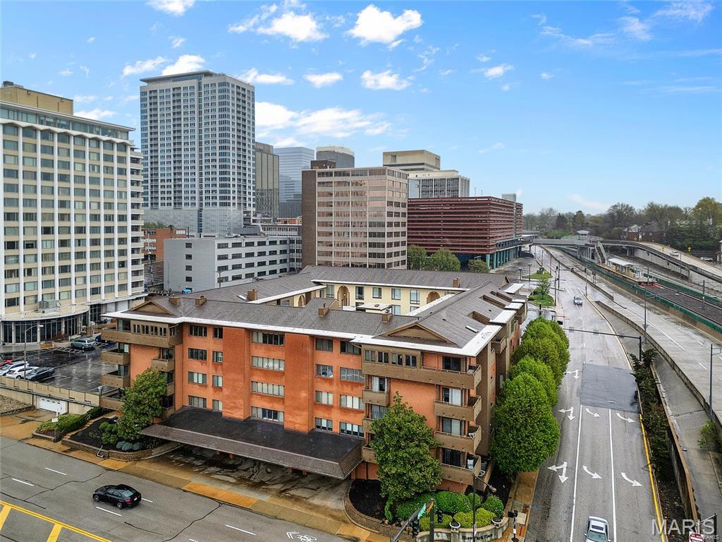 Shaw Park Place Condo Amd - Residential