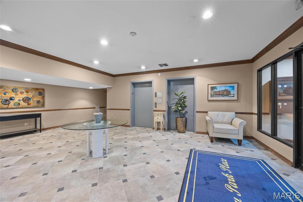 Shaw Park Place Condo Amd - Residential