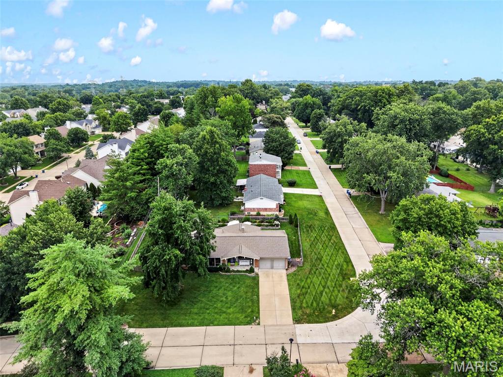Bellerive Estates 2nd Add 10 - Residential