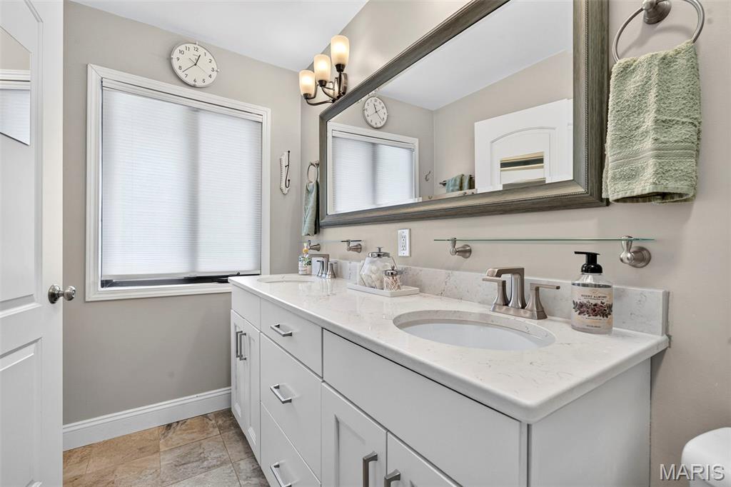 Bellerive Estates 2nd Add 10 - Residential