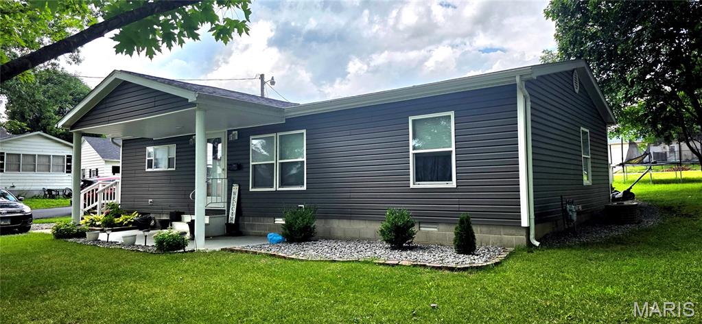 Village/Steeleville - Residential