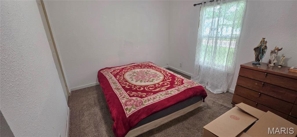 Village/Steeleville - Residential