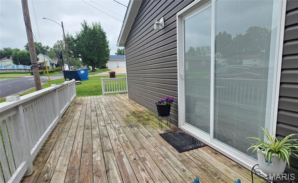 Village/Steeleville - Residential