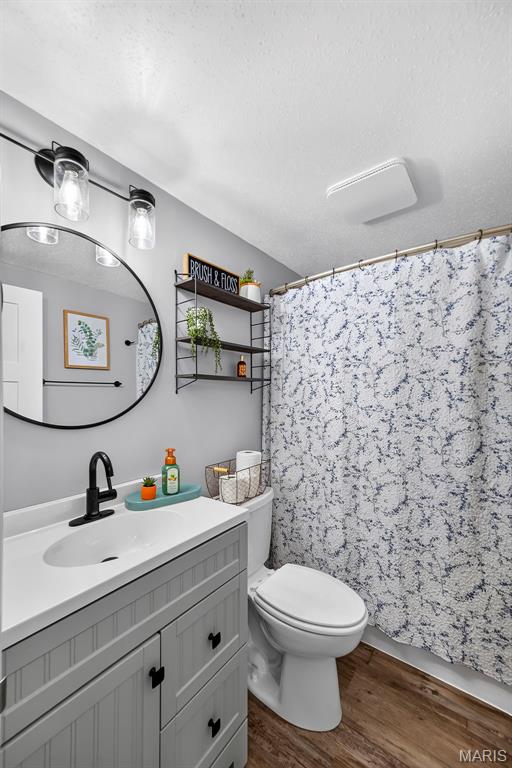 Pine Crest - Residential