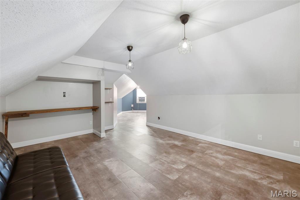 Pine Crest - Residential