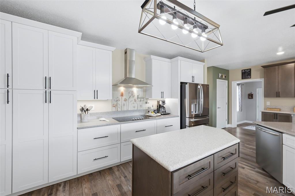 Pine Crest - Residential