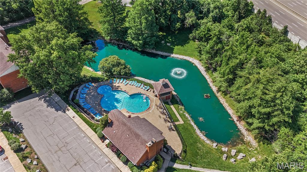 Greenbriar Condominiums - Residential