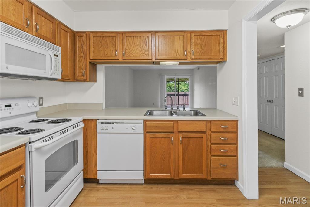 Greenbriar Condominiums - Residential