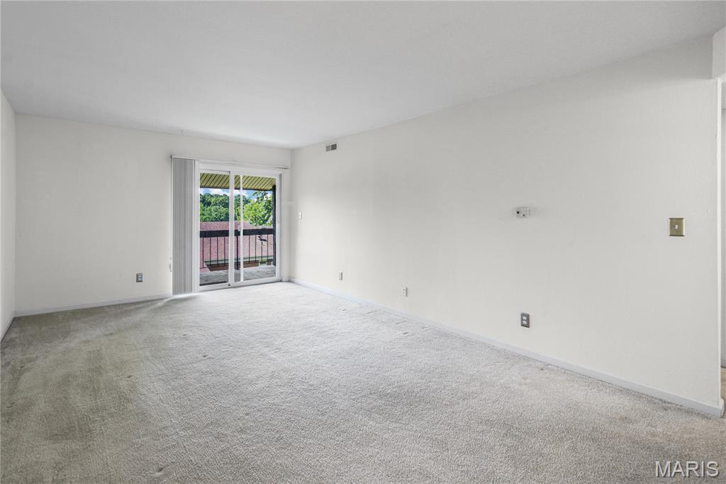 Greenbriar Condominiums - Residential
