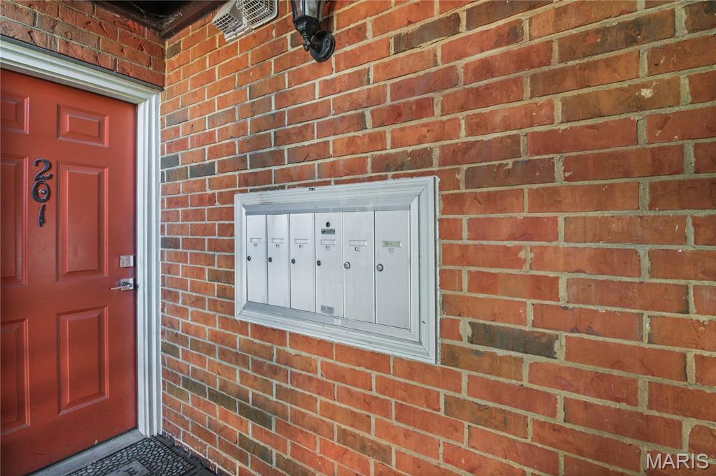 Greenbriar Condominiums - Residential