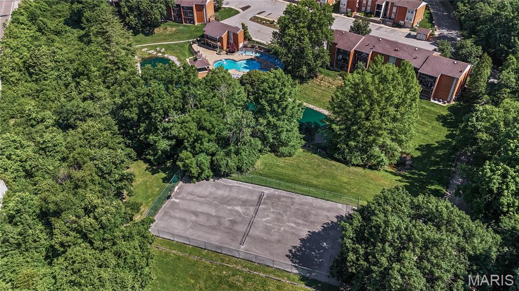 Greenbriar Condominiums - Residential