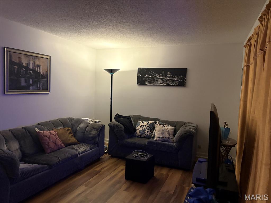 Granada Condo - Residential