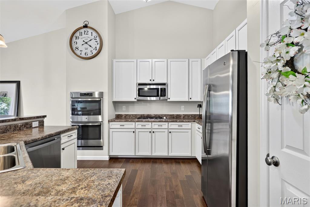 Ellington Place #1 - Residential