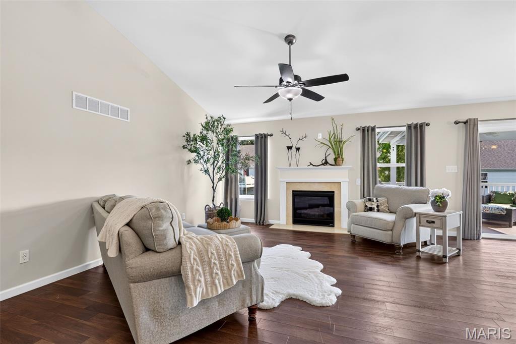 Ellington Place #1 - Residential