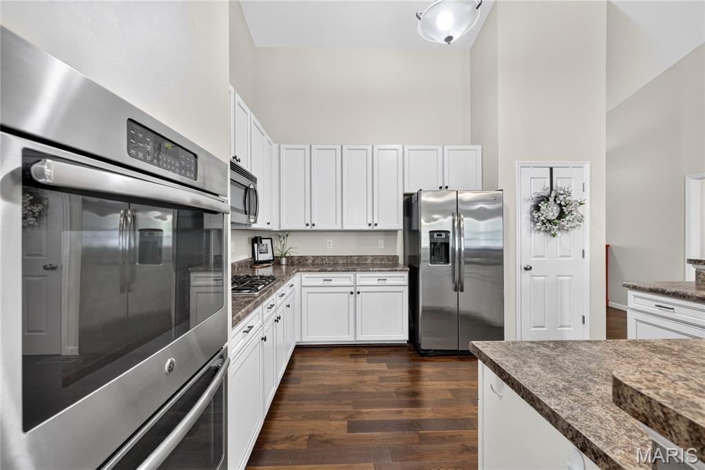 Ellington Place #1 - Residential