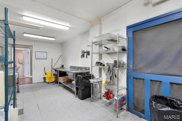 City/Warrenton - Commercial Sale