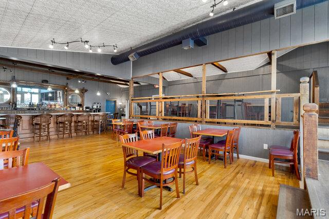 City/Warrenton - Commercial Sale