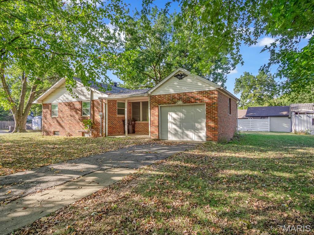 Village/Coulterville - Residential