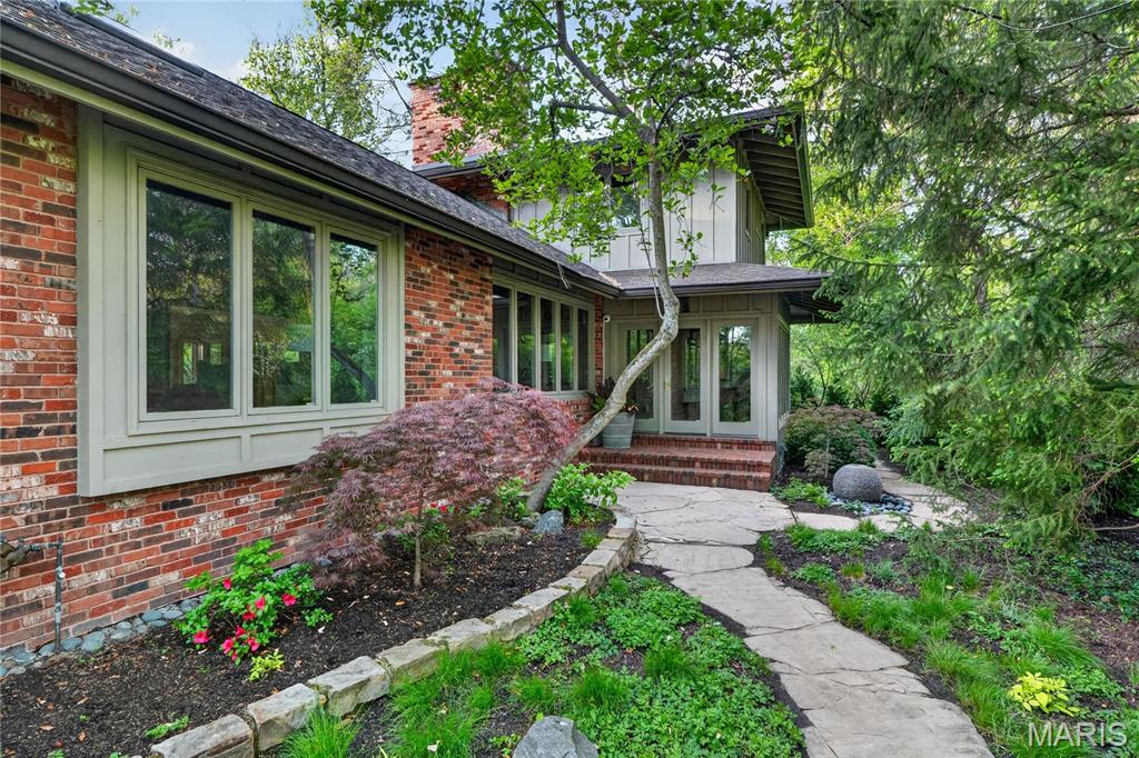 Von Schrader Estate - Residential