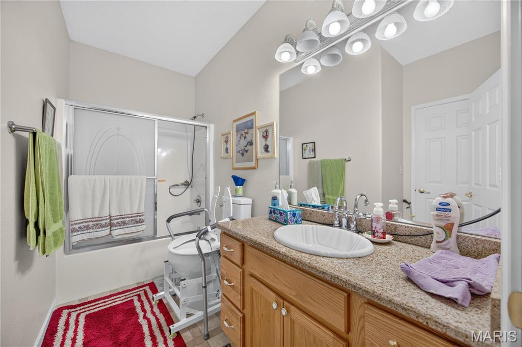 East Lawn Ave - Residential