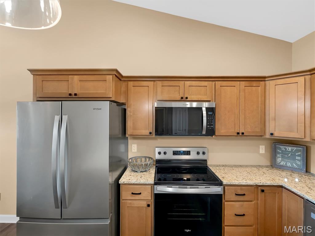 The Villas At Stone Ledge - Residential