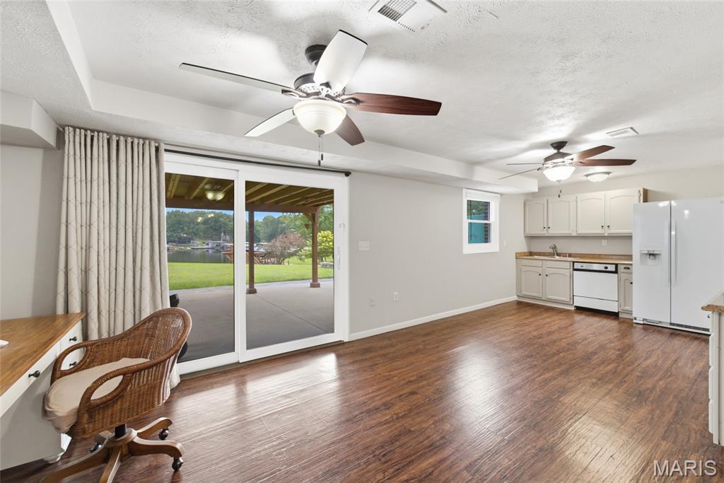 Holiday Shores - Residential
