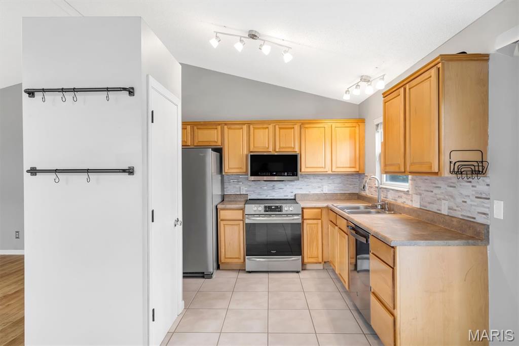 Highland Village Single Family Ph Two - Residential