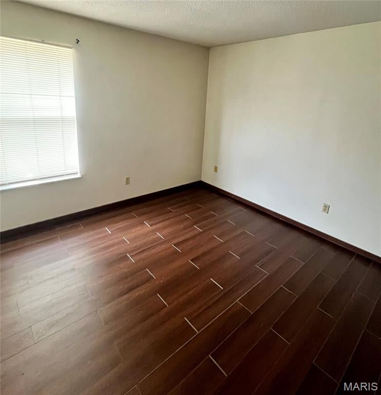 Paddock Lake Condo - Residential