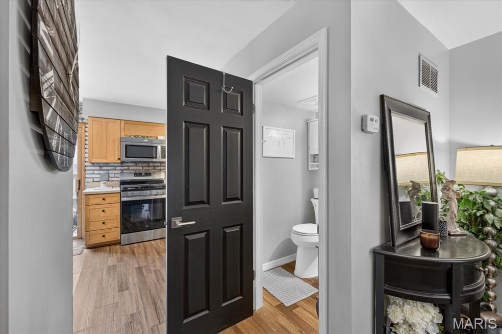 Royal Arms Condo - Residential