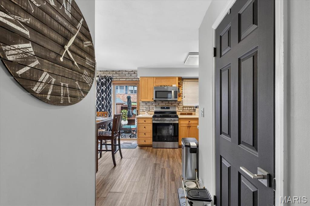 Royal Arms Condo - Residential