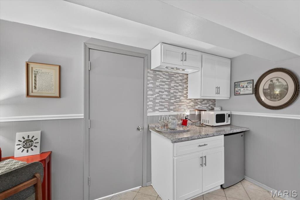 Royal Arms Condo - Residential