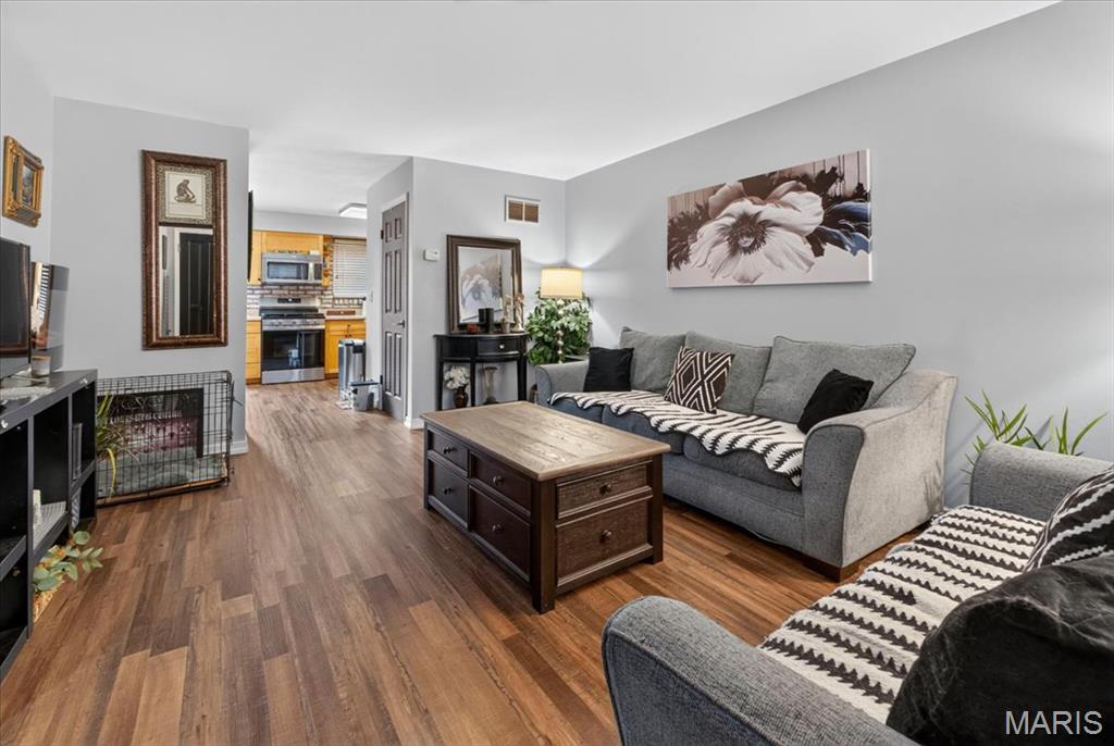 Royal Arms Condo - Residential