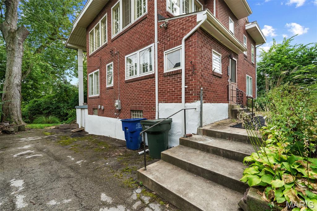 Riverview Gardens - Residential