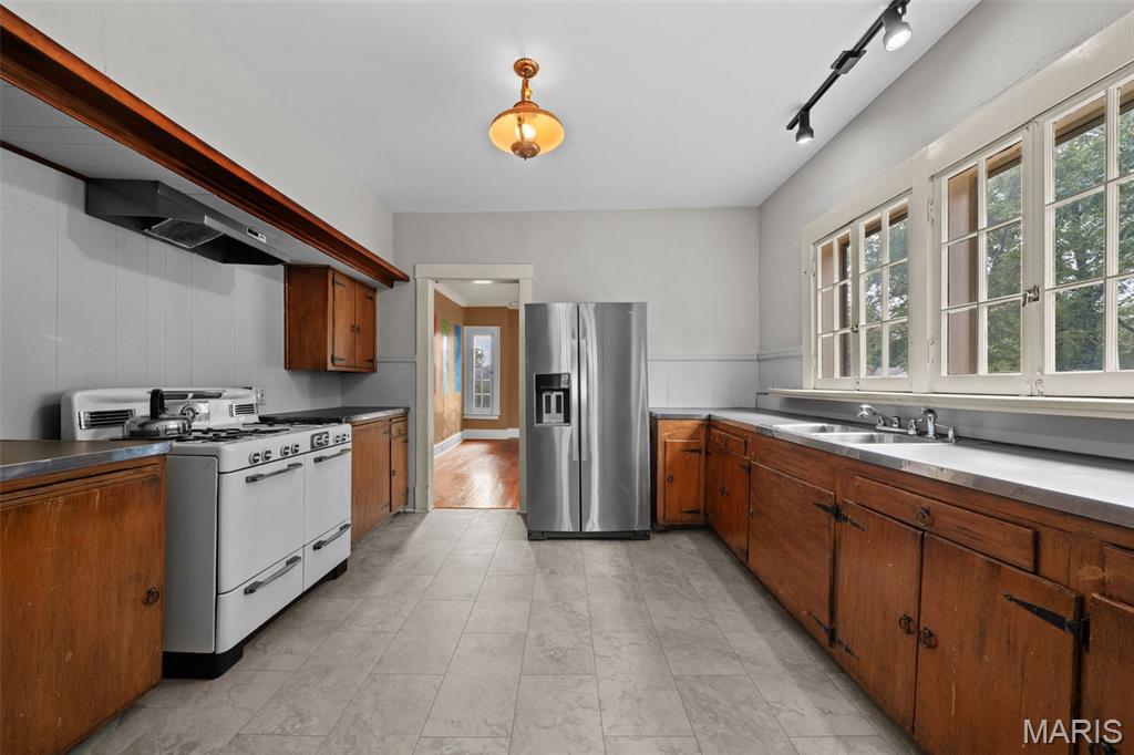 Riverview Gardens - Residential