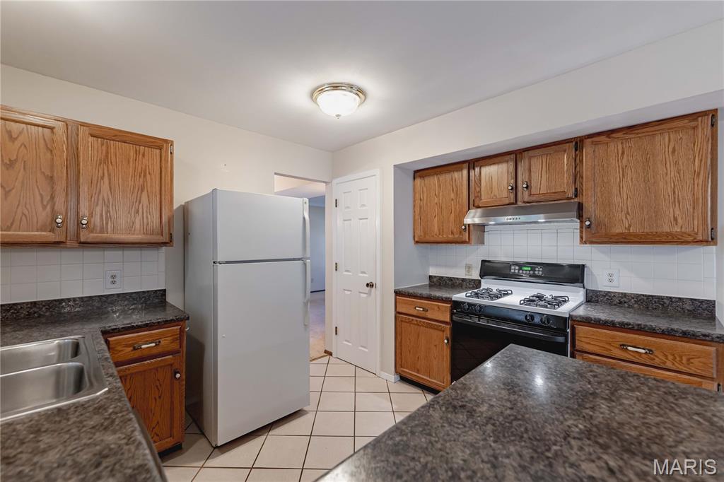 Riverwood Place Four - Residential