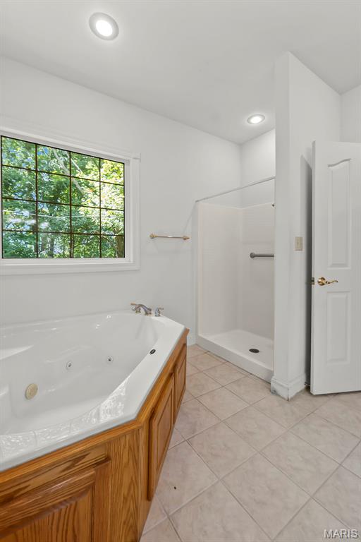 Hickory Lane Estate - Residential