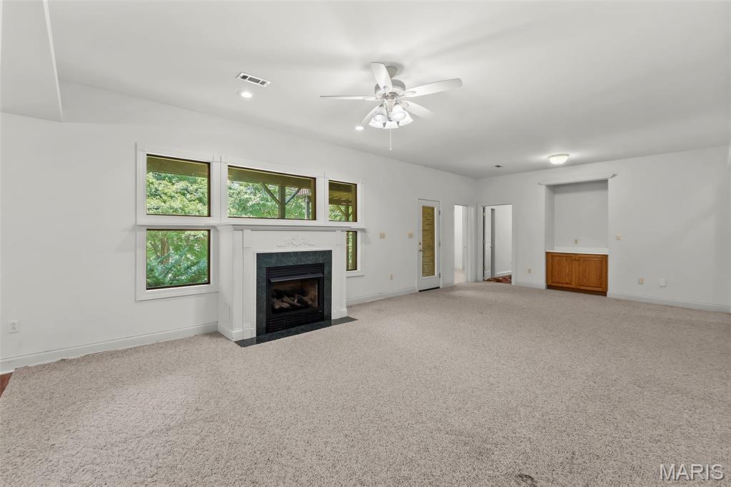 Hickory Lane Estate - Residential