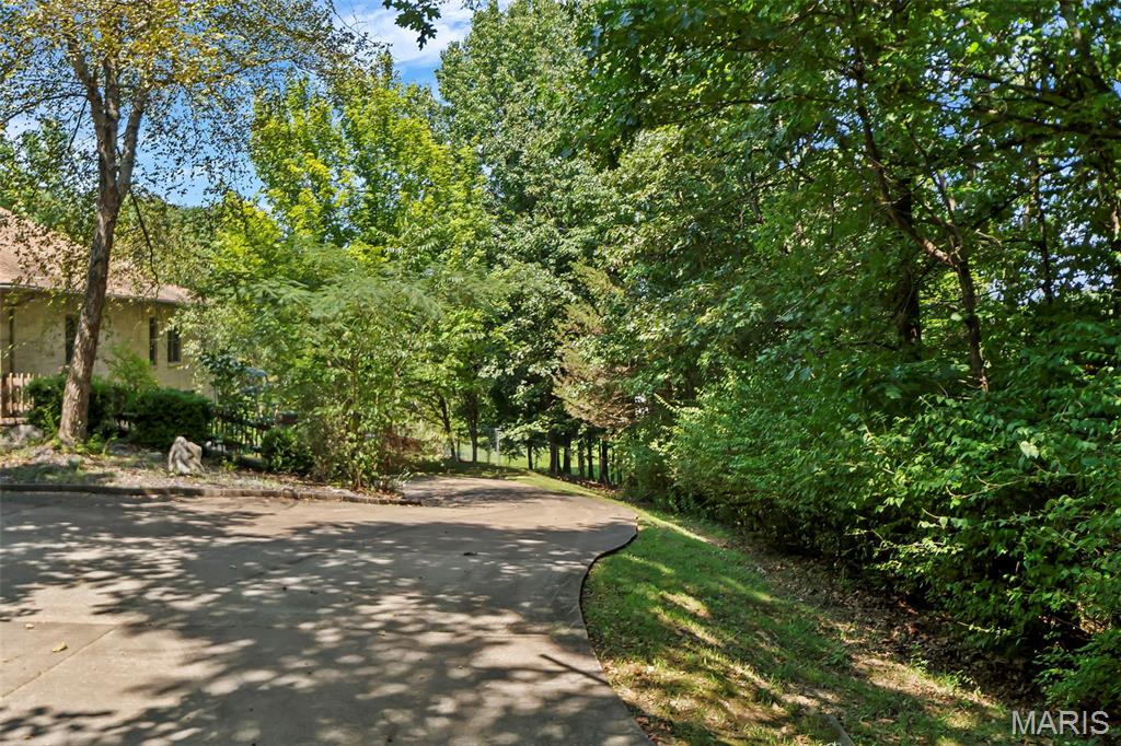Hickory Lane Estate - Residential