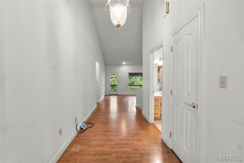 Hickory Lane Estate - Residential