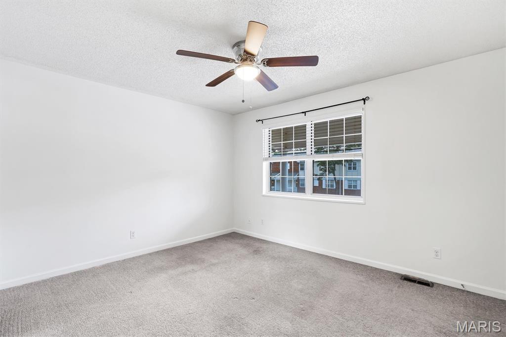 Brentwood Forest Condo Ph Seven - Residential
