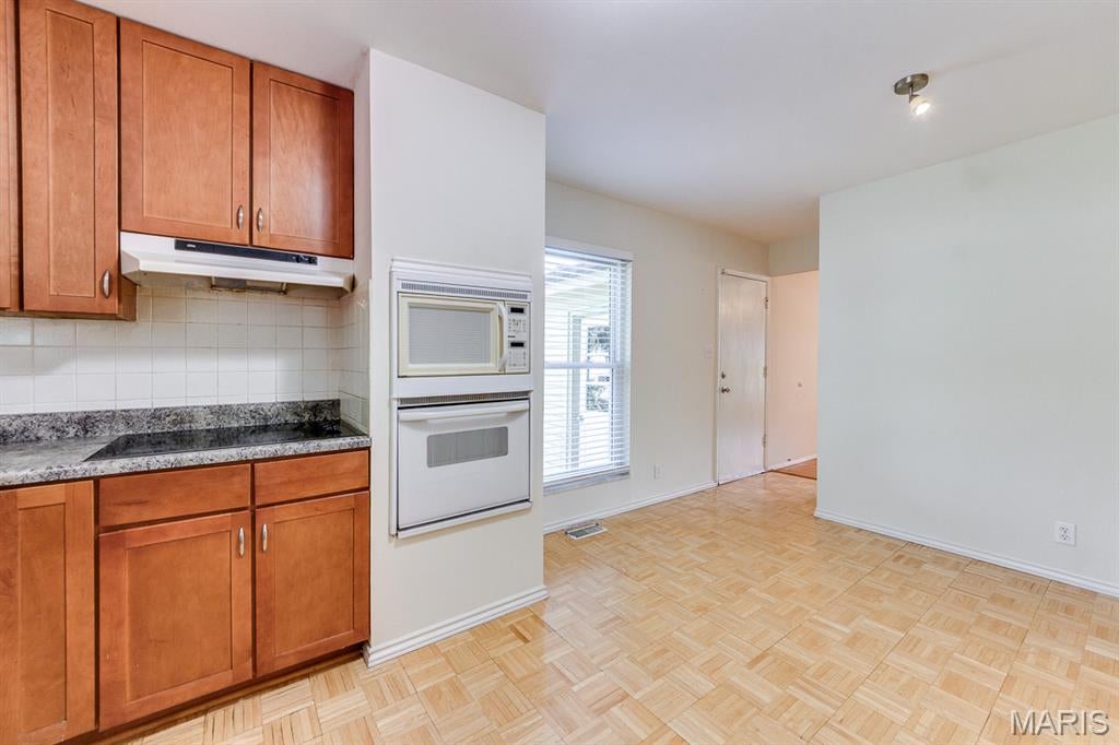 Saxony Estates 2 - Residential Lease