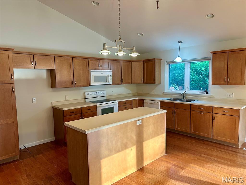 Settlers Pointe - Residential