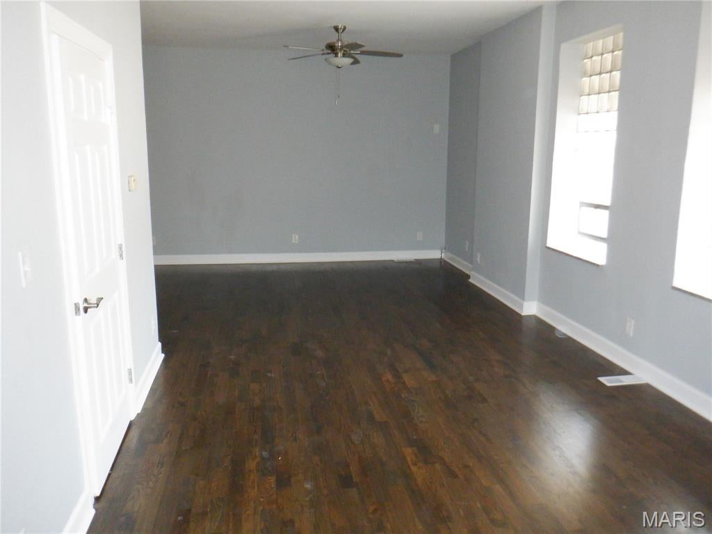 Park Add - Commercial Sale