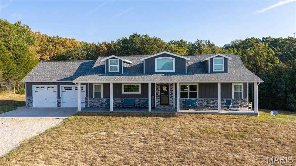 Welcome to 11940 Concord Dr in Dixon, MO! Discover the space, privacy, and possibilities this impressive 5-bedroom, 4-bath home has to offer, situated on over 29 beautiful acres. With plenty of room both inside and out, this property provides the perfect setting for those looking to enjoy peaceful country living without sacrificing space or functionality. A gorgeous detached 2-car garage offers ample room for vehicles, equipment, storage, or hobbies. Whether you're looking for room to spread out, enjoy the outdoors, or simply escape the hustle and bustle, this property delivers. With over 29 acres to explore and a spacious home to make your own, this is a rare opportunity you won't want to miss. Schedule your private showing today!