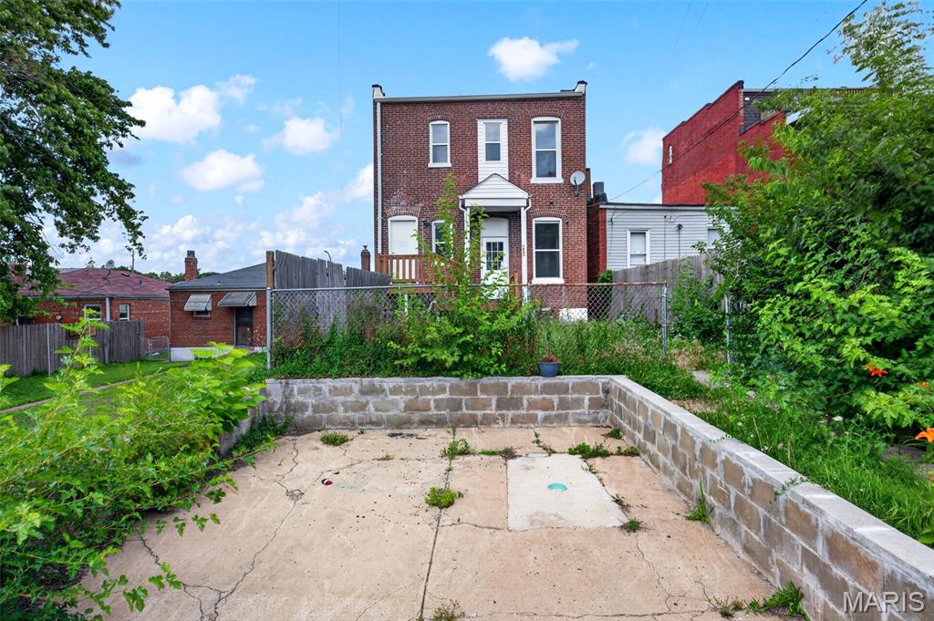 St Louis Commons Add - Residential