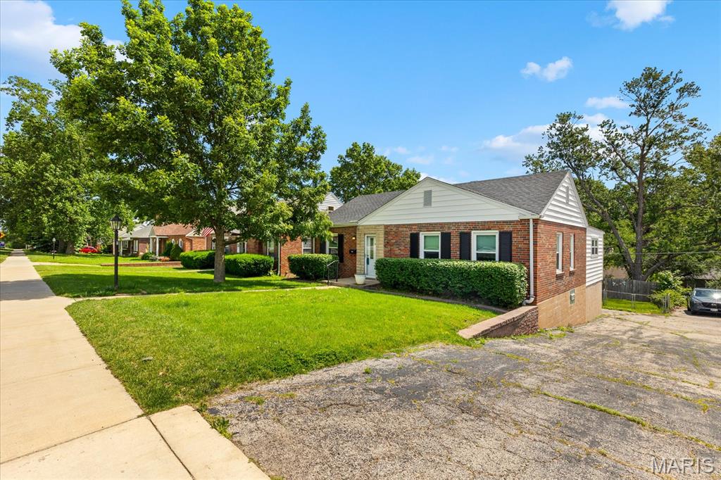 Mackenzie Hills - Residential
