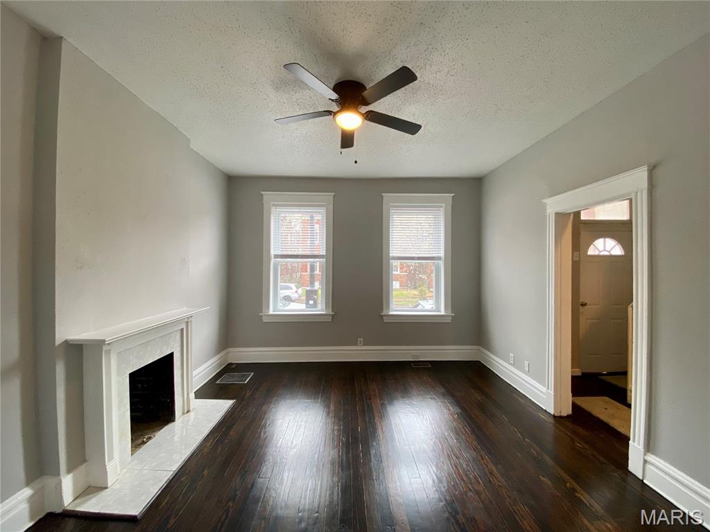 Kaysers - Residential Lease